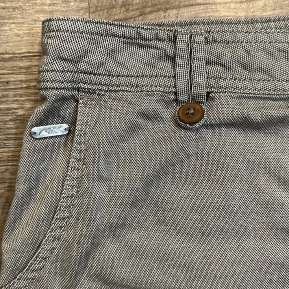 Michael Kors tan brown mini skirt with pockets skirt size 6